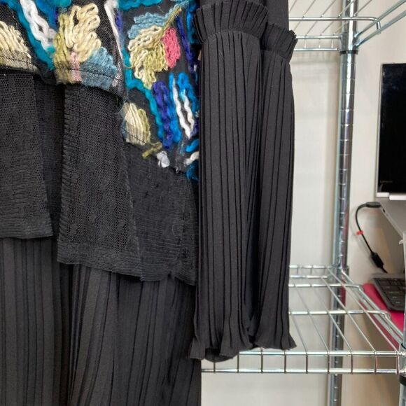 Bianco & Nero Womens Multicolor Embroidered Leaves Top Size 46/XL Artisanal Boho - Picture 7 of 14